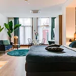 Brasss Hotel Suites
